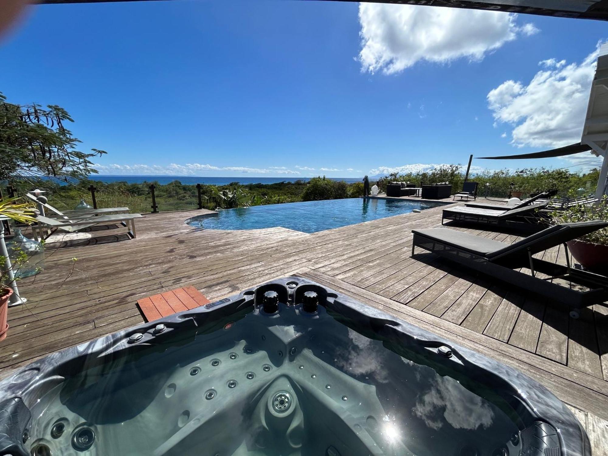 Villa Deluxe L'Hacienda Villa Vue Mer 180 Piscine Jacuzzi Proche Plage Marina Golf Pointe Des Chateaux Et Casino Jardin Clos Voyage Durable Saint-Francois  Eksteriør bilde